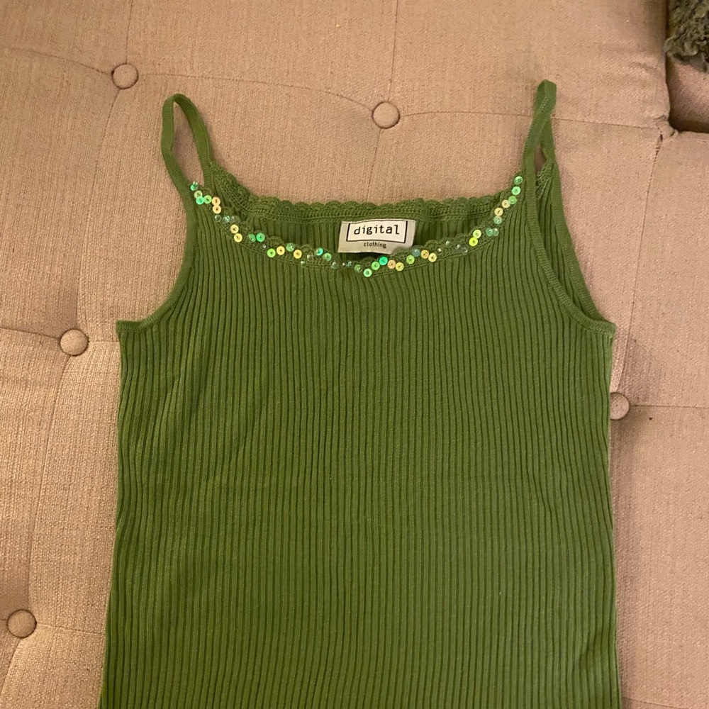 Y2K tank